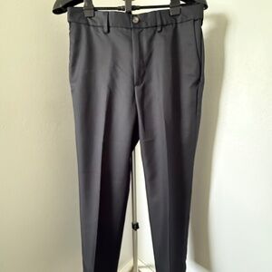 Amazon Essentials Men's Dress Pants - Black - Size 31x30